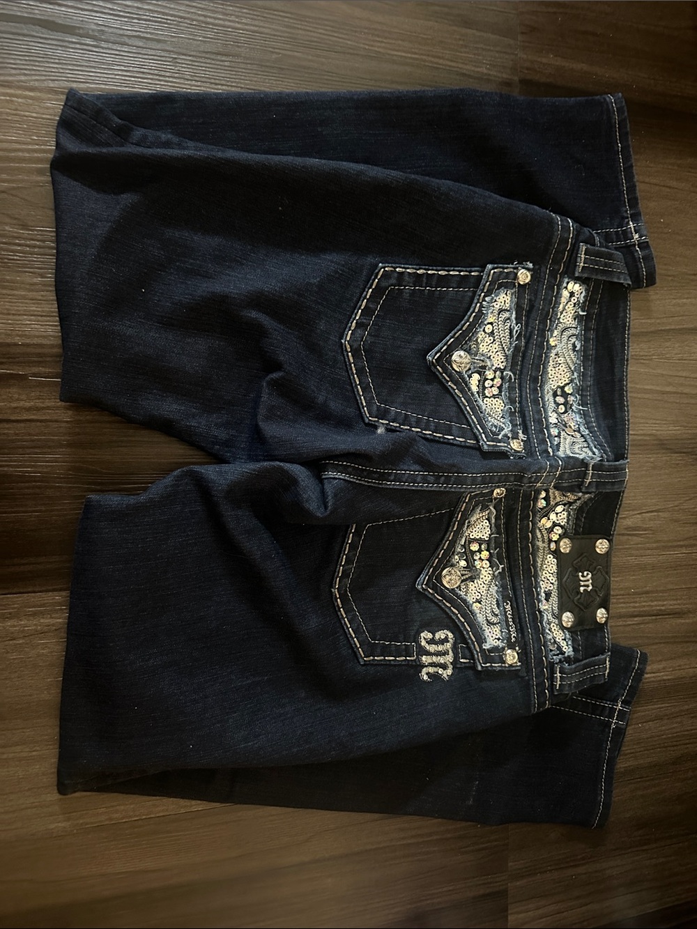 Dark wash miss me jeans